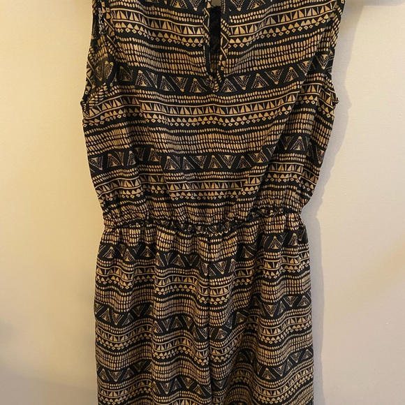 Aztec Pattern Boho Romper - Picture 4 of 4